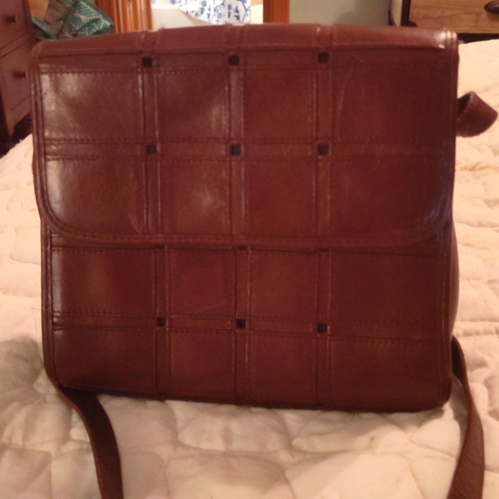 LJS collection genuine leather purse basket weave detail gold embellishments